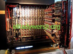 maszyna-turinga-300x221 "Enigma"
